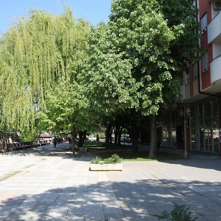 65 Square Meters Designer Apartment In Heart Of City - River View ! Park For Free Ni Exteriér fotografie