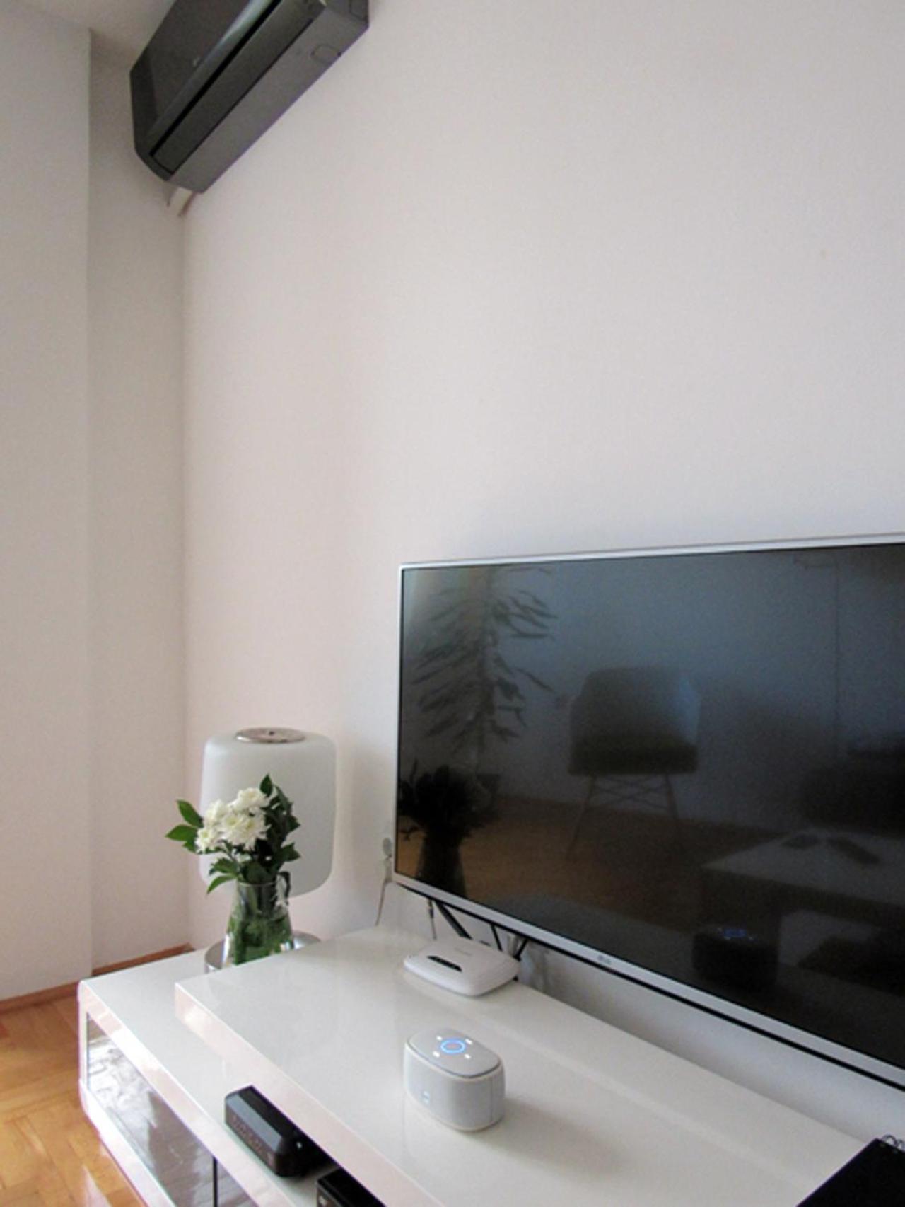 65 Square Meters Designer Apartment In Heart Of City - River View ! Park For Free Ni Exteriér fotografie