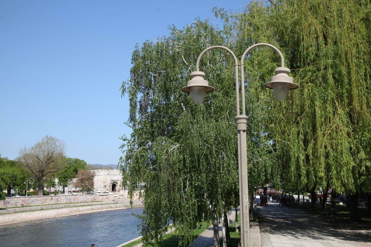 65 Square Meters Designer Apartment In Heart Of City - River View ! Park For Free Ni Exteriér fotografie